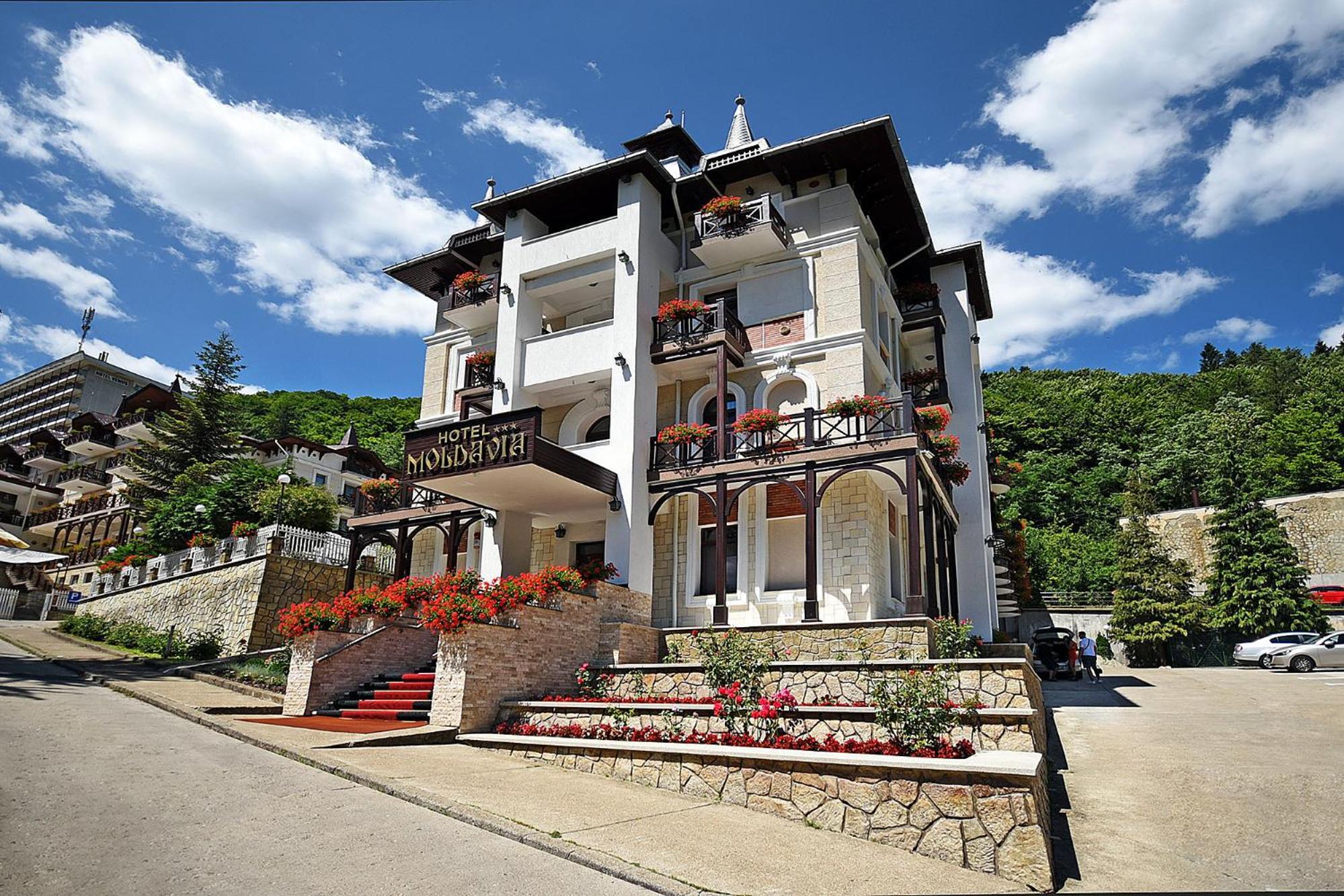 Hotel Moldavia Slănic-Moldova Екстериор снимка