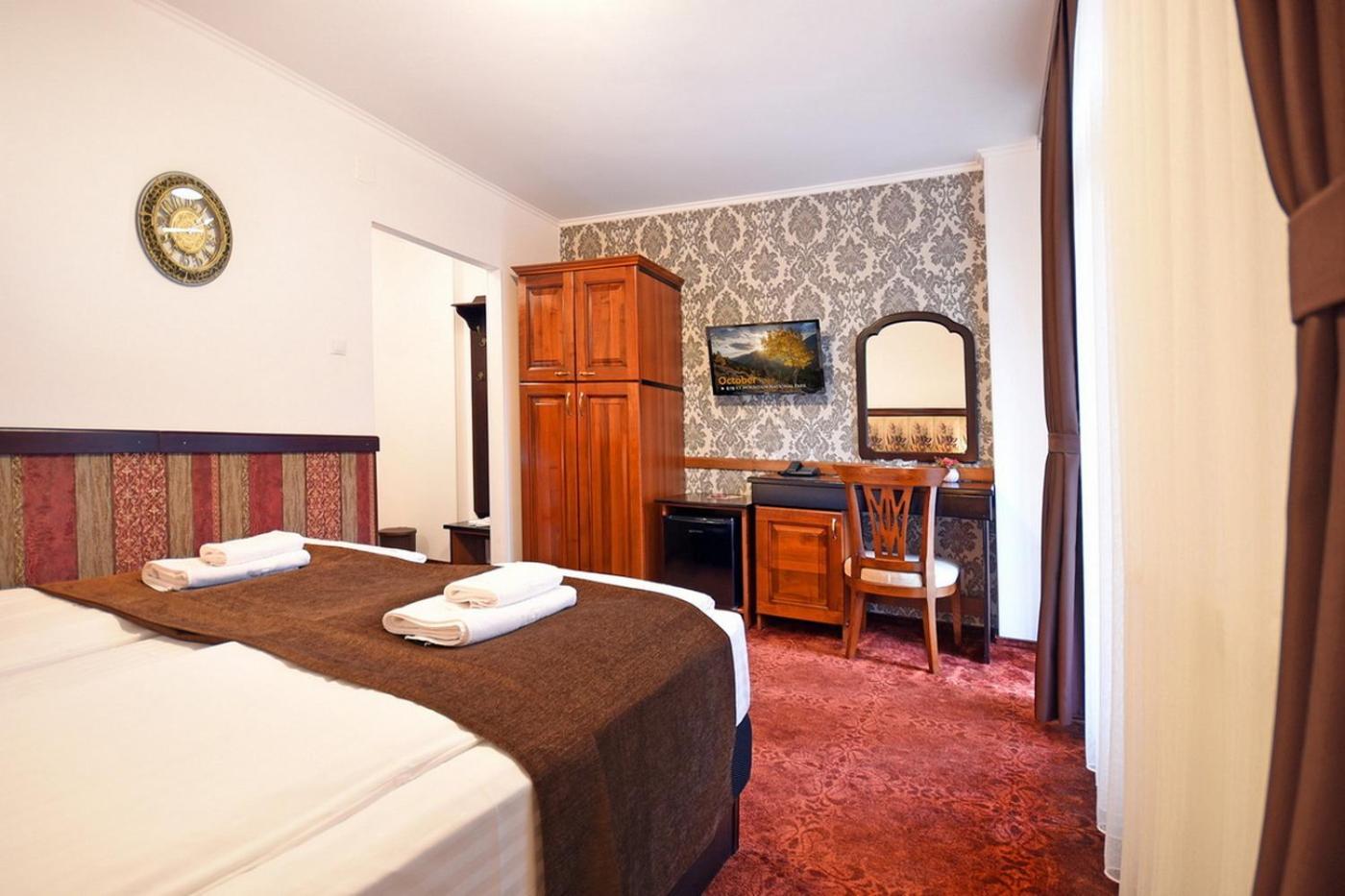 Hotel Moldavia Slănic-Moldova Екстериор снимка
