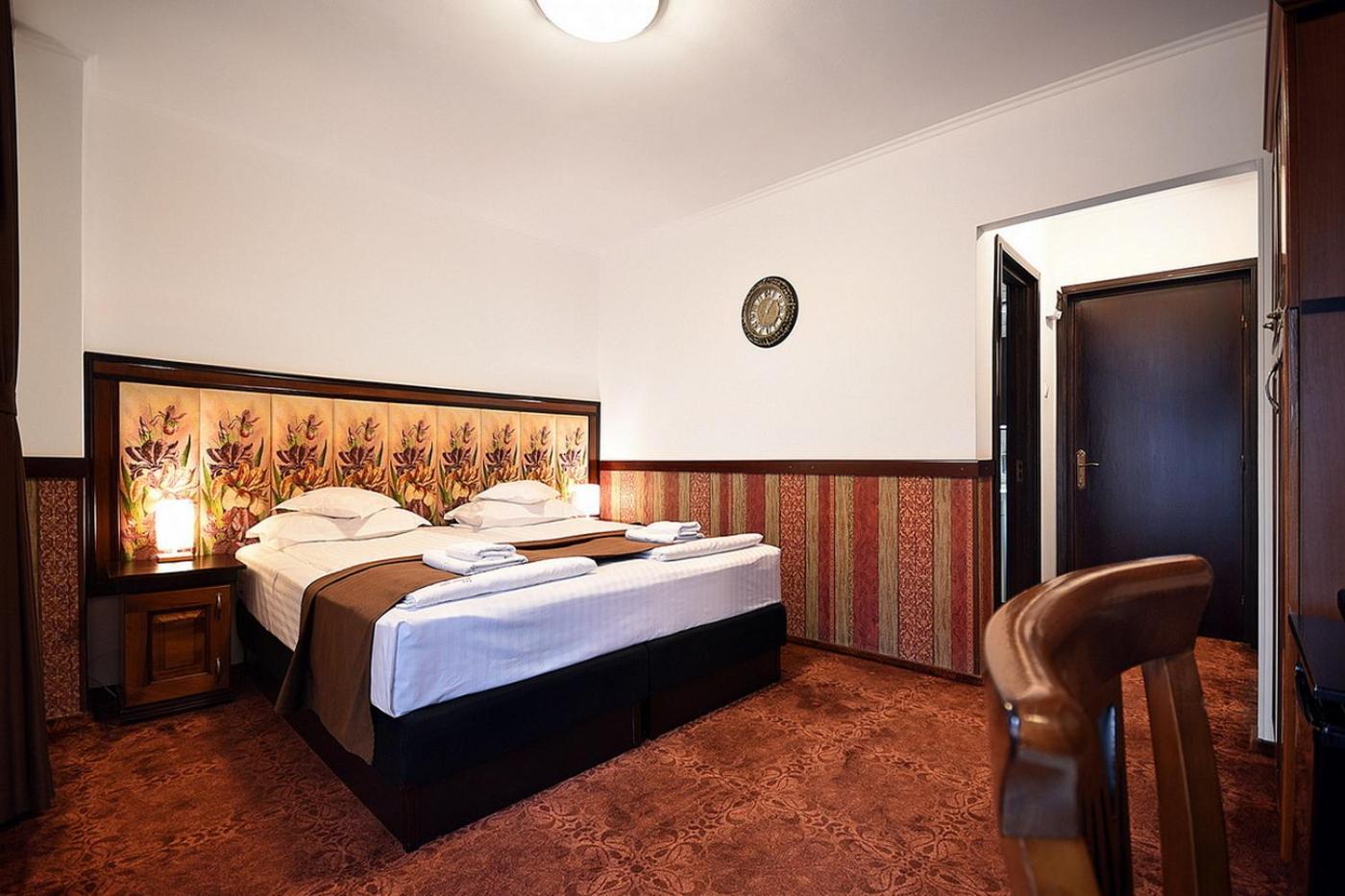 Hotel Moldavia Slănic-Moldova Екстериор снимка